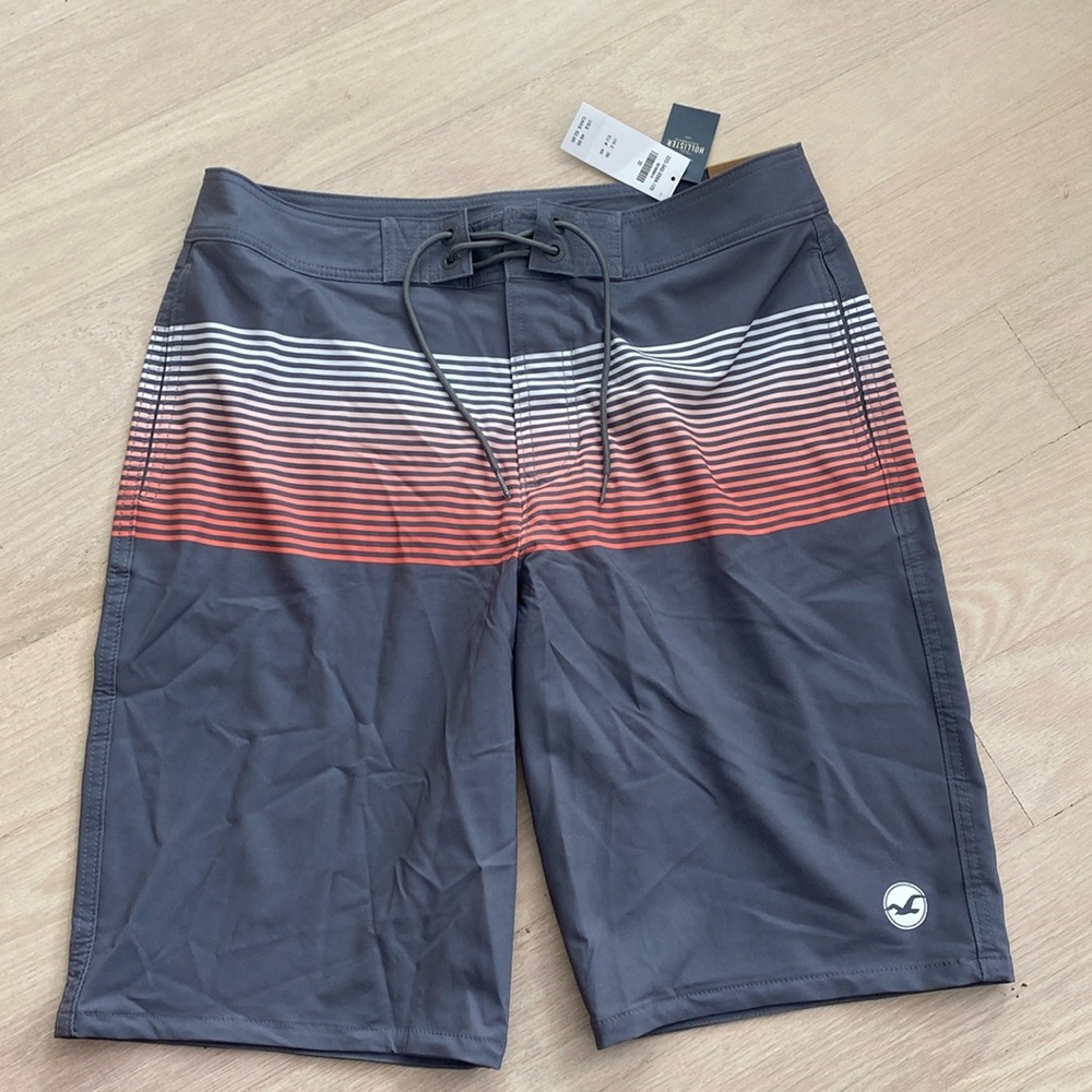 NWT Hollister Cali Longboard Fit Swim Trunks- Size 32 - Gray